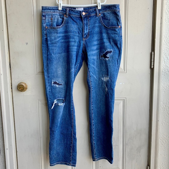 Caslon Denim - Caslon boyfriend ripped cropped blue jeans size 32